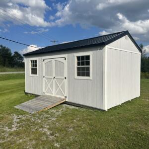 Cabanon 12 x 20 pieds, modèle Tradtion - Large Shed for sale 12 x 20